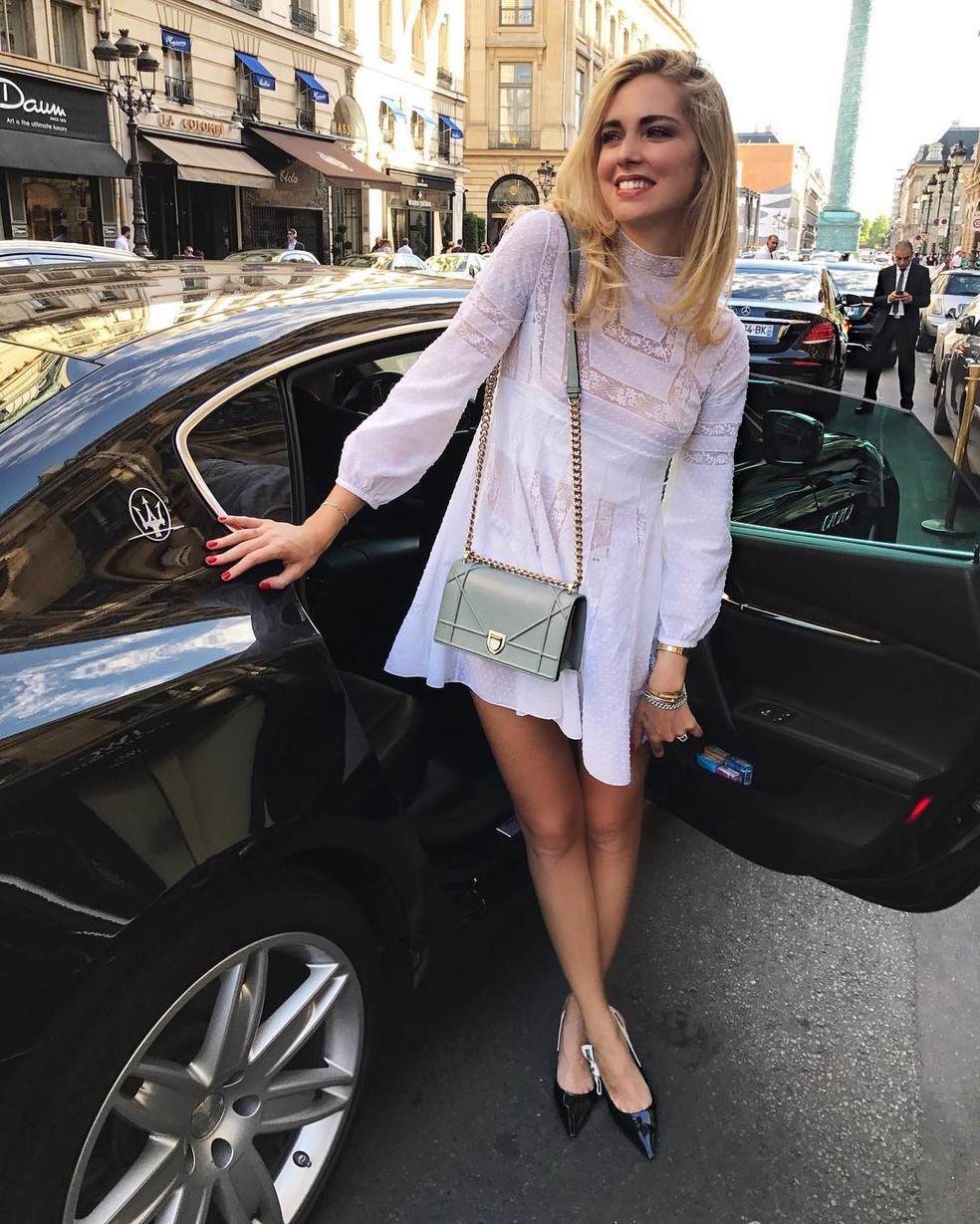 Sapato da "vovó" (Foto: Instagram/Reprodução) — Foto: Glamour