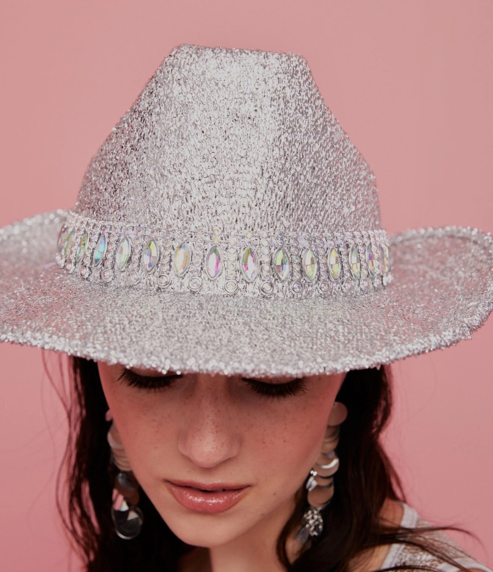 Essas peças vão elevar o status do seu look de Carnaval — Foto: Divulgação