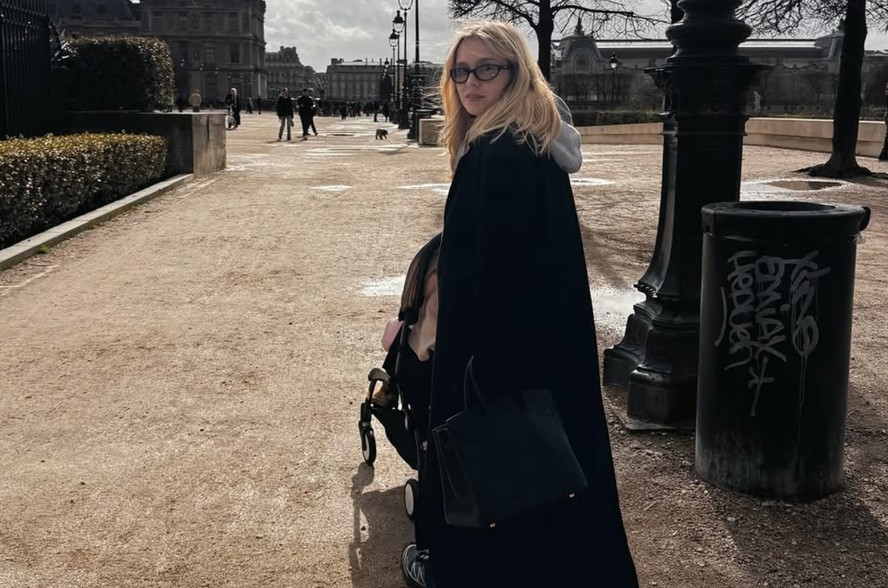 Isa Scherer relembra momentos de viagem em família à Paris: 'Cansei ...