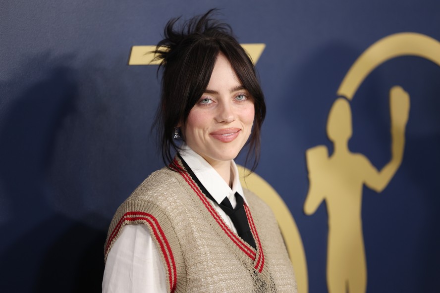 Billie Eilish ganha mais de 6 milhões de seguidores após estratégia de