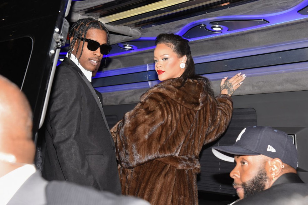 Rihanna e ASAP Rocky no Met Gala 2023 — Foto: Getty Images
