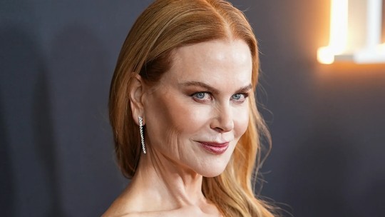 Nicole Kidman mudou a cor do cabelo — e, aparentemente, sua vibração inteira