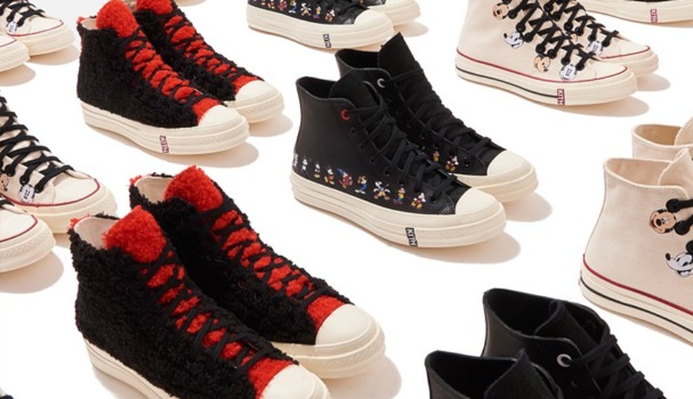 Disney converse outlet