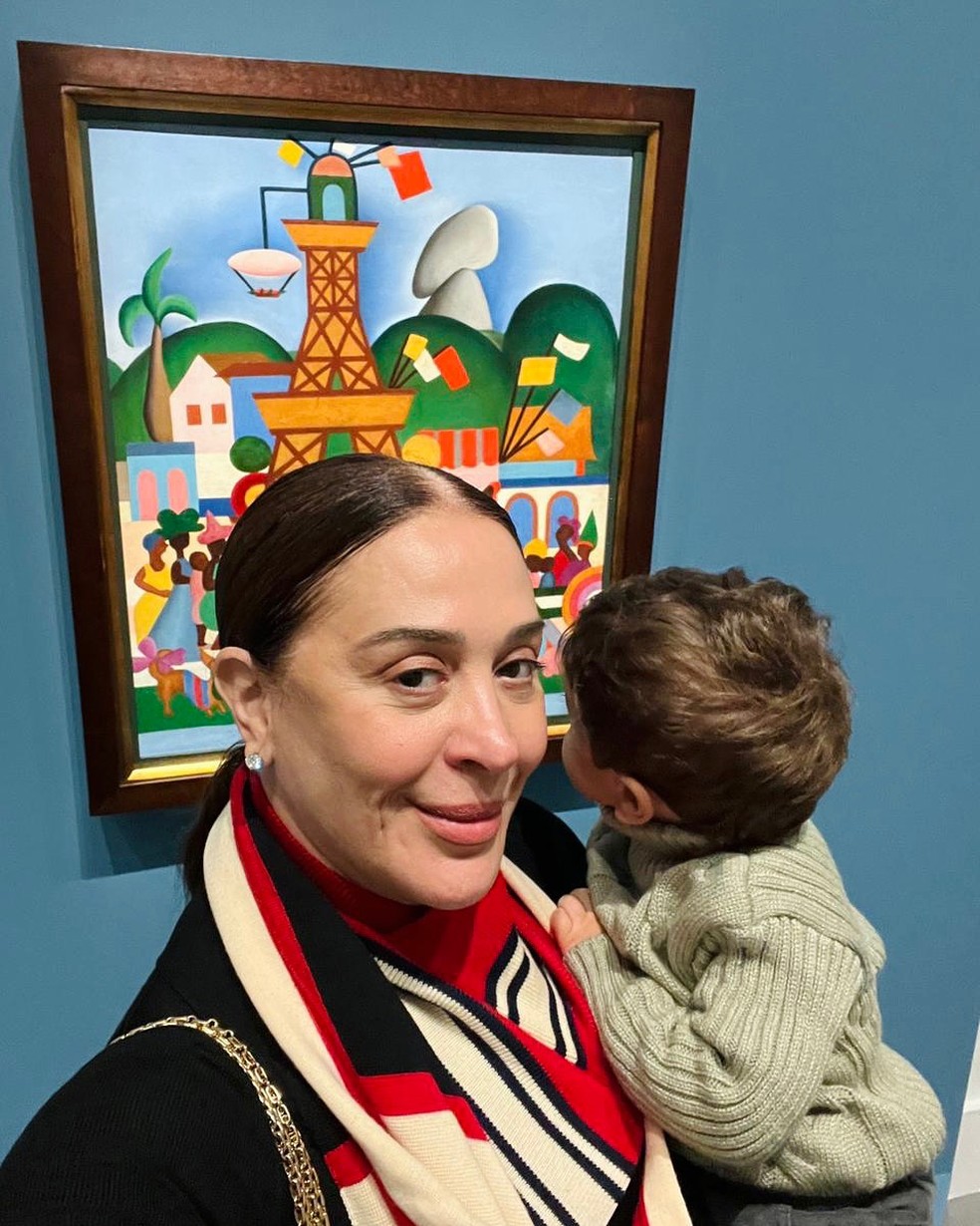 Claudia Raia mostra visita a museu em Paris — Foto: Reprodução/Instagram