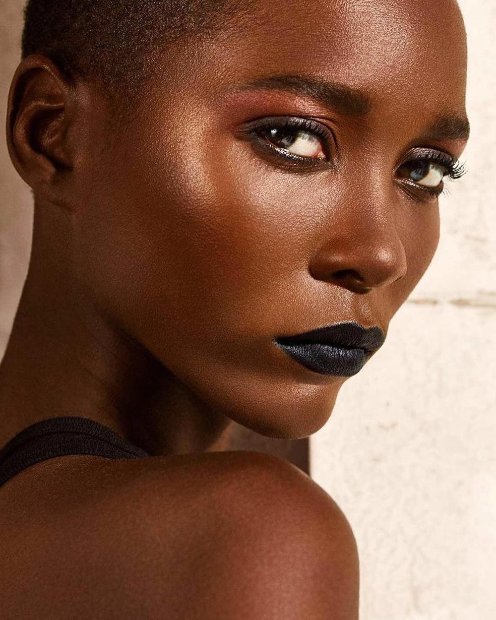 Mahany Pery para Fenty Beauty (Foto: Reprodução Instagram) — Foto: Glamour