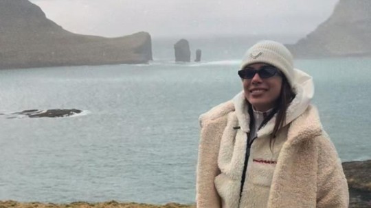 Anitta revela destino de viagem para comemorar aniversário de 33 anos