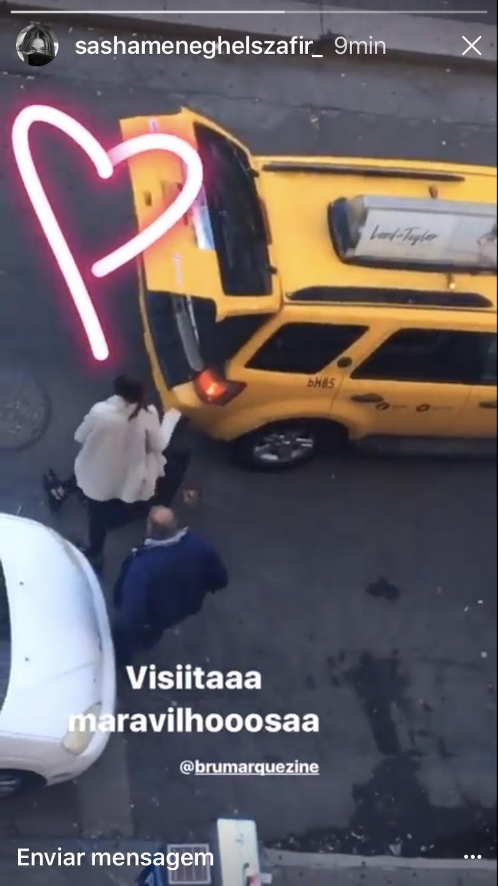 Bruna Marquezine chega à Nova York (Foto: Reprodução/Instagram) — Foto: Glamour