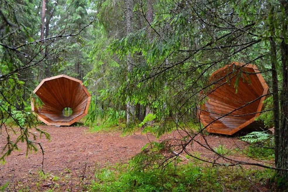 Ruup: megafones gigantescos instalados em parques florestais na Estônia para ampliar o som ambiente (Foto: Reprodução/Instagram) — Foto: Glamour