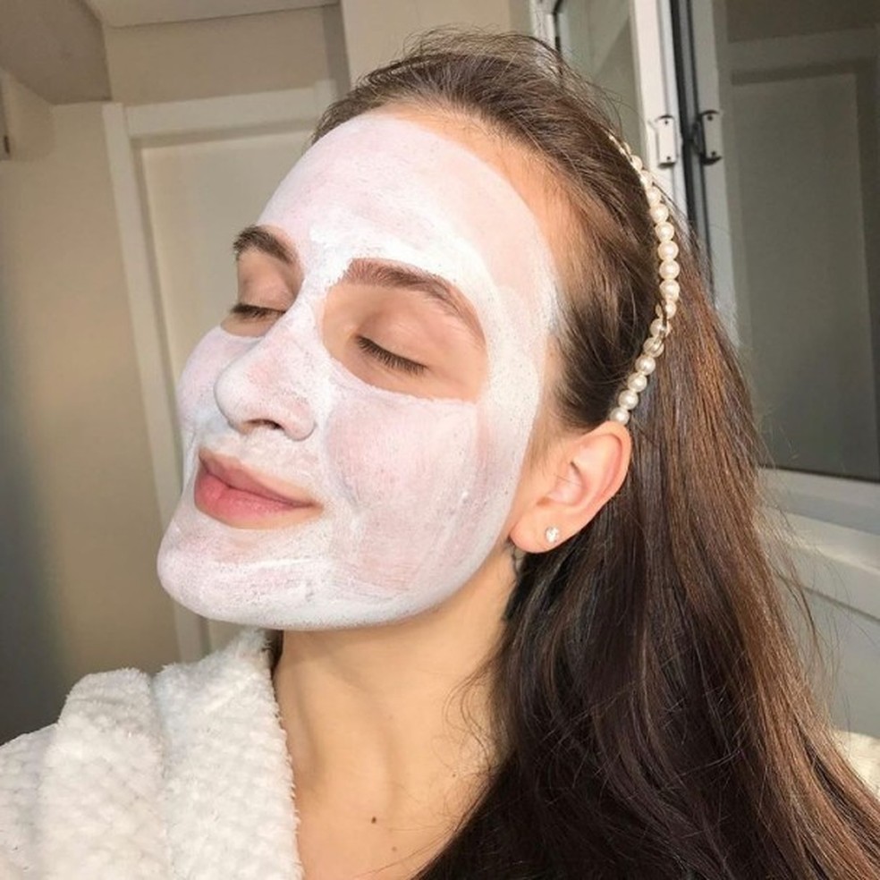 As beauty trends que bombaram na década (Foto: Reprodução/Instagram) — Foto: Glamour
