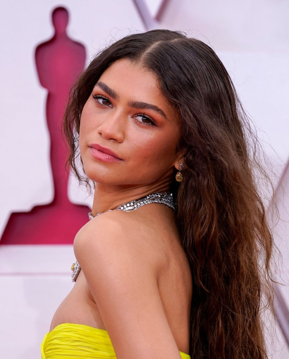 11 looks incríveis da Zendaya no tapete vermelho que merecem ser celebrados