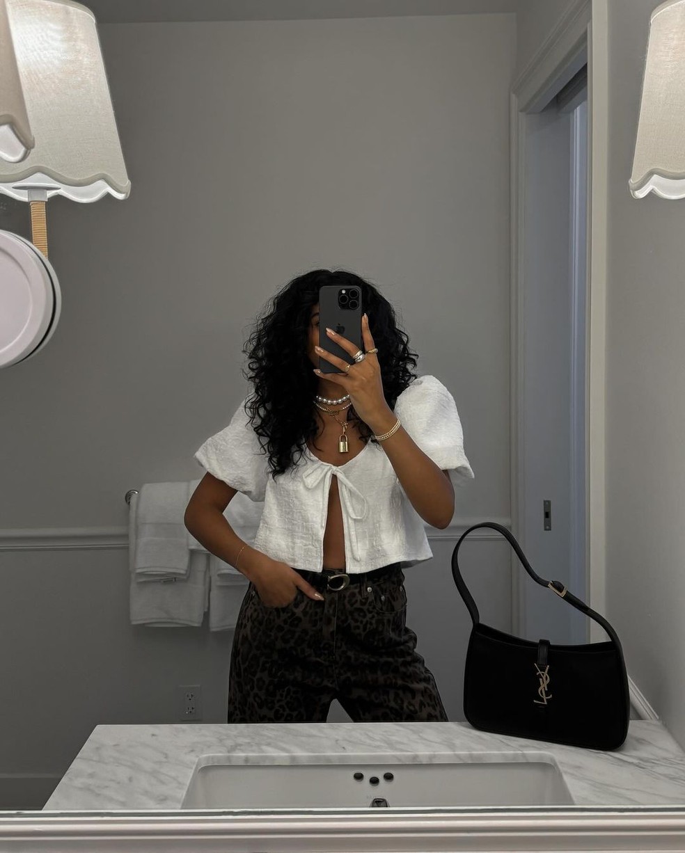 Looks com mangas bufantes — Foto: taylasnts