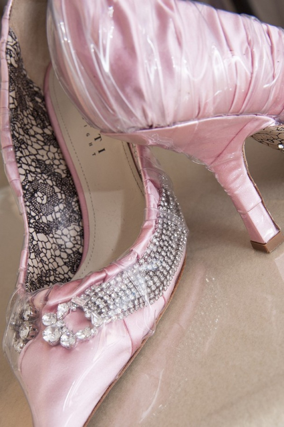 Cesare Paciotti verão 2018 (Foto: Imaxtree) — Foto: Glamour