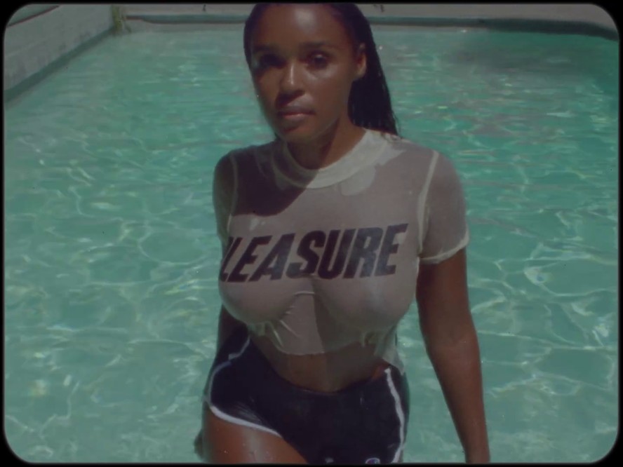 Janelle Monáe lança clipe sensual para single 'Lipstick Lover'