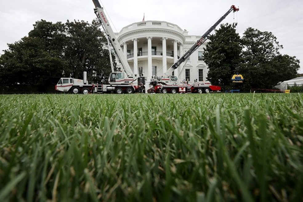 Donald Trump coloca Casa Branca abaixo