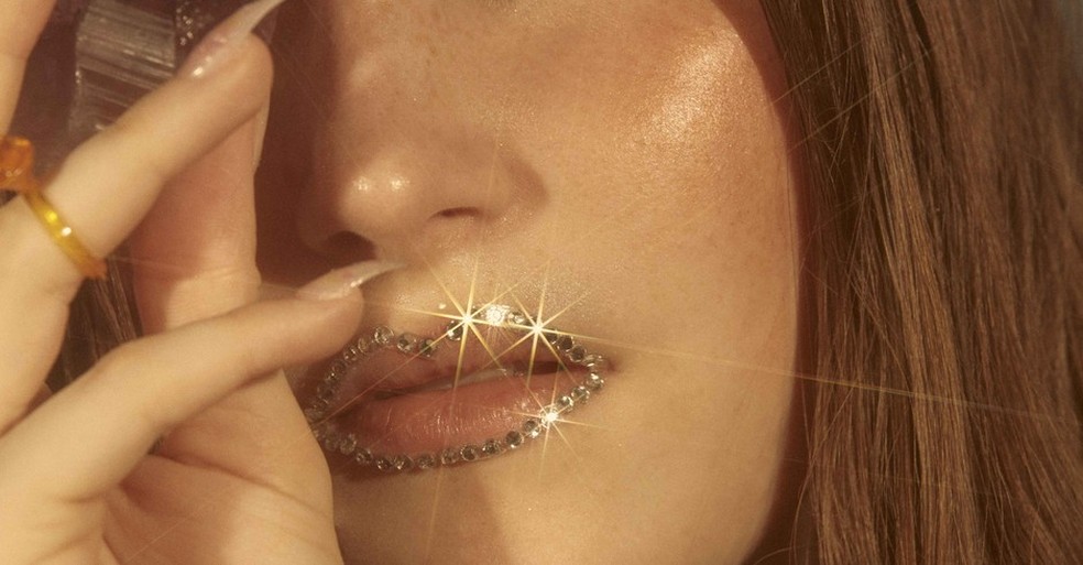 Hummm... lip balm de chocolate e menta.  (Foto: Bruna Castanheira) — Foto: Glamour
