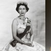 Legado fashion da Rainha Elizabeth será tema da maior exposição de moda real já realizada - Royal Collection Enterprises Limited 2025 | Royal Collection Trust