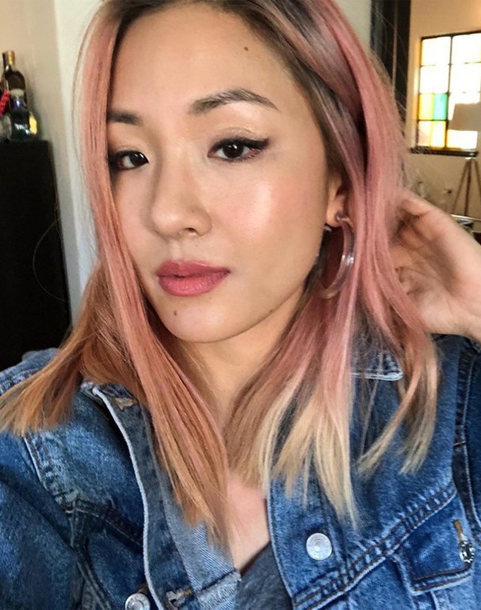 Constance Wu (Foto: Reprodução/Instagram) — Foto: Glamour