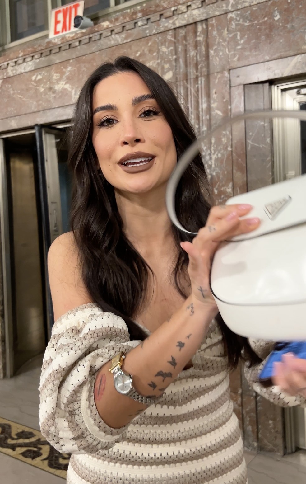 Bianca Andrade revela o que leva na bolsa para desfile na semana de moda de Nova York — Foto: glamour