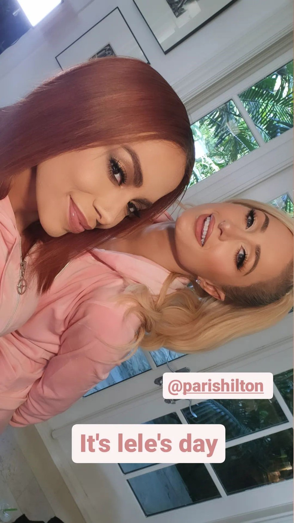 Anitta e Paris Hilton aparecem juntas em novo post — Foto: Reprodução/Instagram