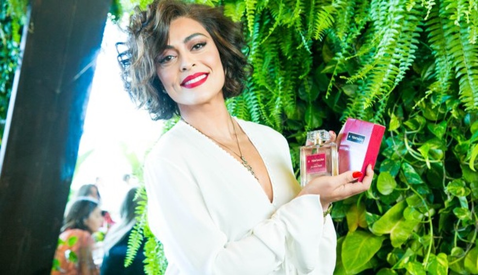 Juliana Paes divulga A Tentação, seu novo perfume (Foto: Divulgação) — Foto: Glamour