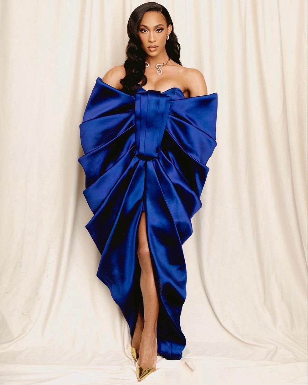 MJ Rodriguez veste Balmain — Foto: Instagram
