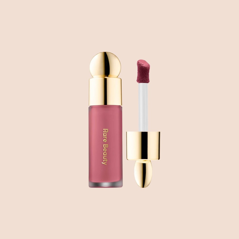 Sou editora de beleza e esses são os produtos que eu compraria para montar um nécessaire do zero — Foto: Divulgação/Glamour