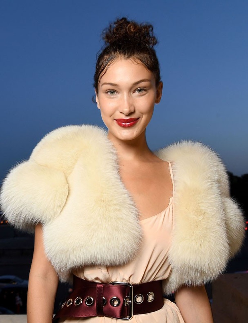 PARIS, FRANCE - JULY 02: Bella Hadid attends Miu Miu Cruise Collection show as part of Haute Couture Paris Fashion Week on July 2, 2017 in Paris, France. (Photo by Pascal Le Segretain/Getty Images) (Foto: Getty Images) — Foto: Glamour
