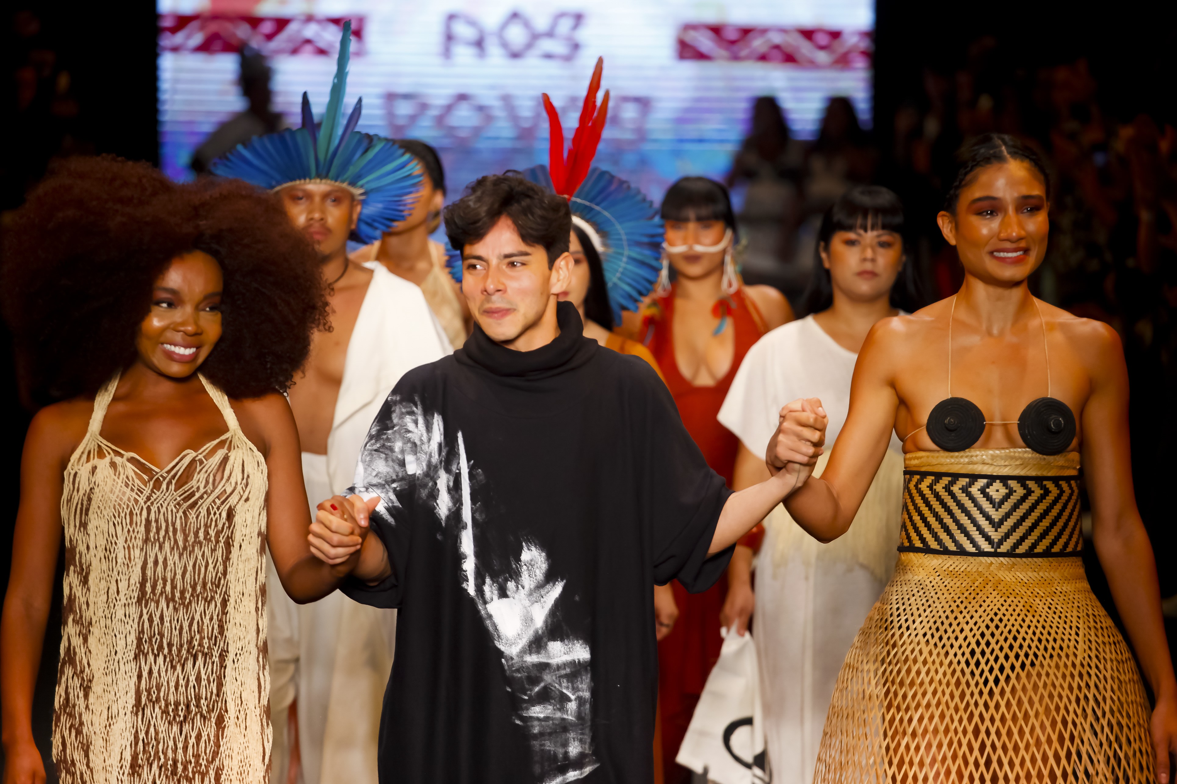 Designers amazônicos furam a bolha da moda com saberes ancestrais