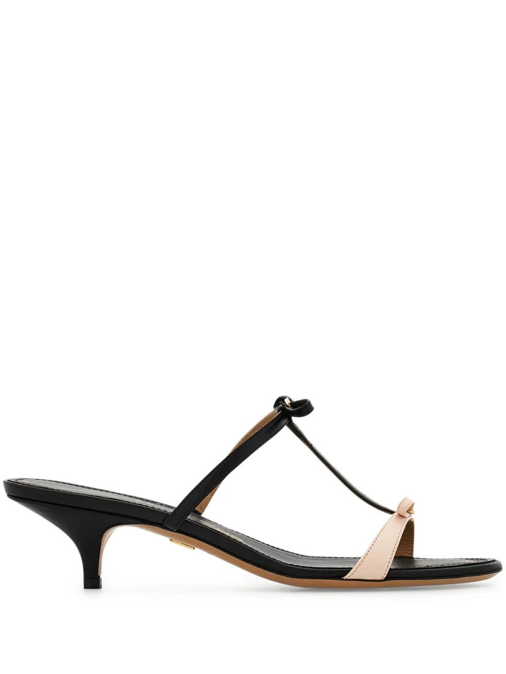 Kitten Heels Ferragamo — Foto: Divulgação