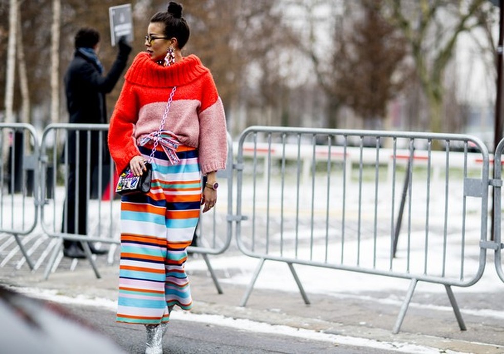 Listras, cores... tudo ao mesmo tempo agora!    (Foto: Imaxtree) — Foto: Glamour
