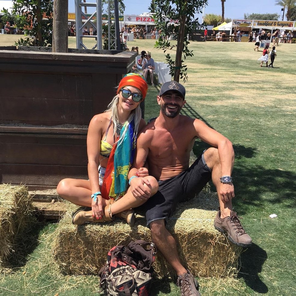 Laura Keller e Jorge Souza no Coachella (Foto: Reprodução/Instagram) — Foto: Glamour