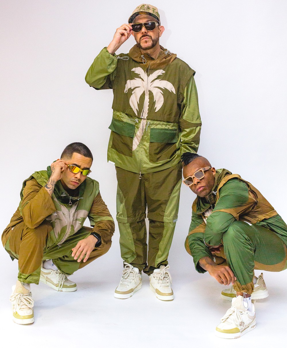 The Town: Tropkillaz comemora 10 anos de carreira com look especial ...