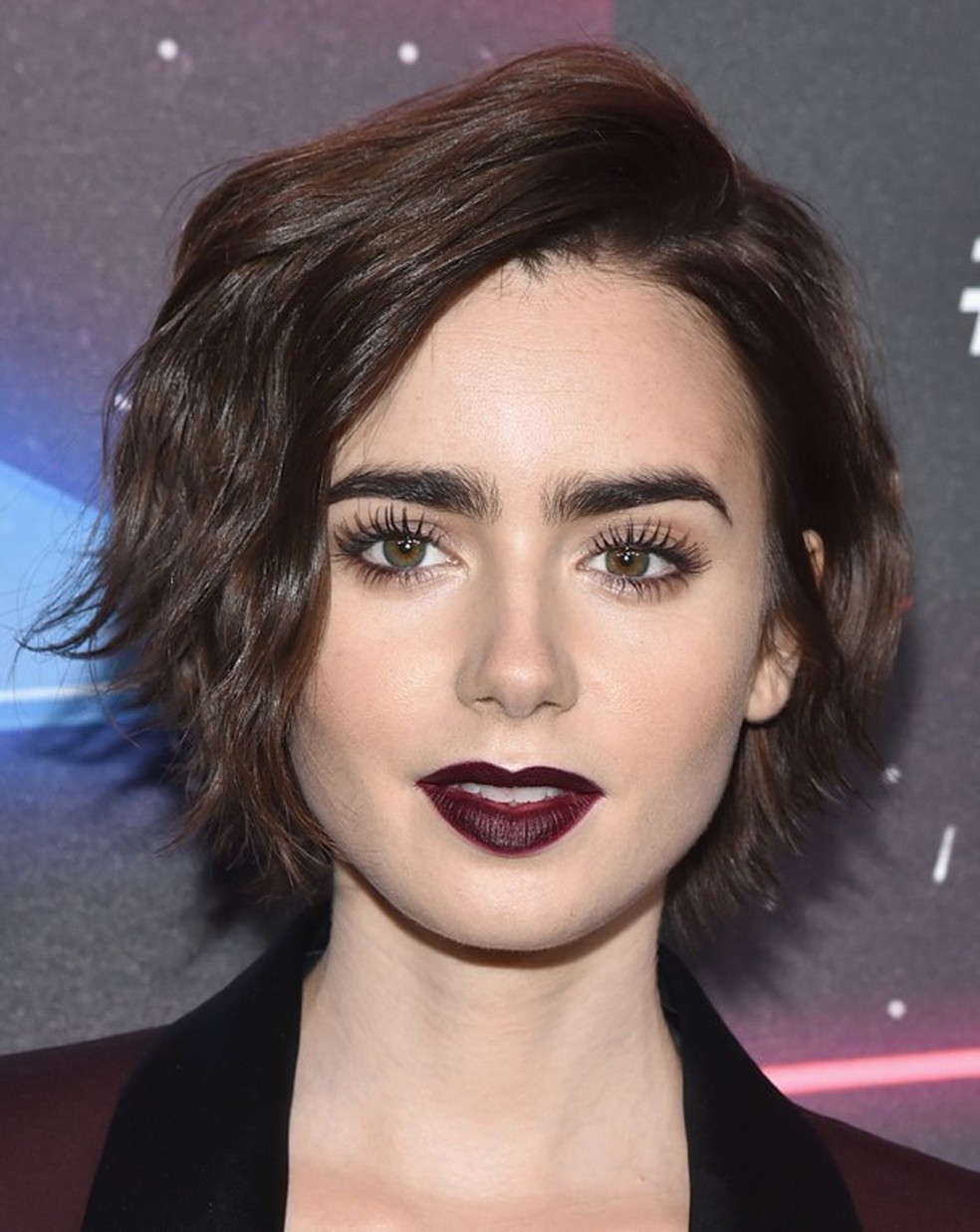 Lily Collins: contorno (Foto: Getty Images) — Foto: Glamour