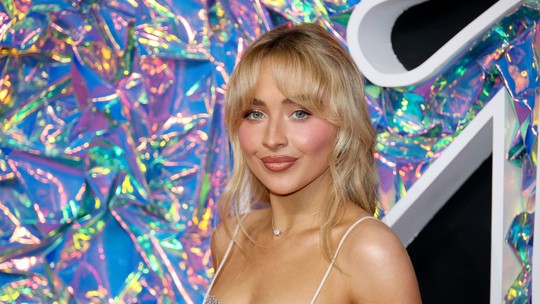 Esses 10 blushes têm a cara do outono e ficam lindos em todos os tons de pele