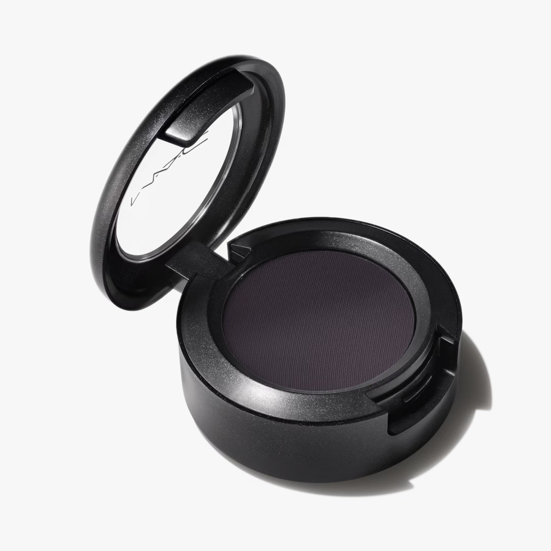Sombra Carbon, da MAC Cosmetics — Foto: Foto: Divulgação