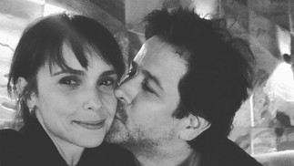 Débora Falabella e Murilo Benício em clima de romance (Foto: reprodução/Instagram) — Foto: Glamour