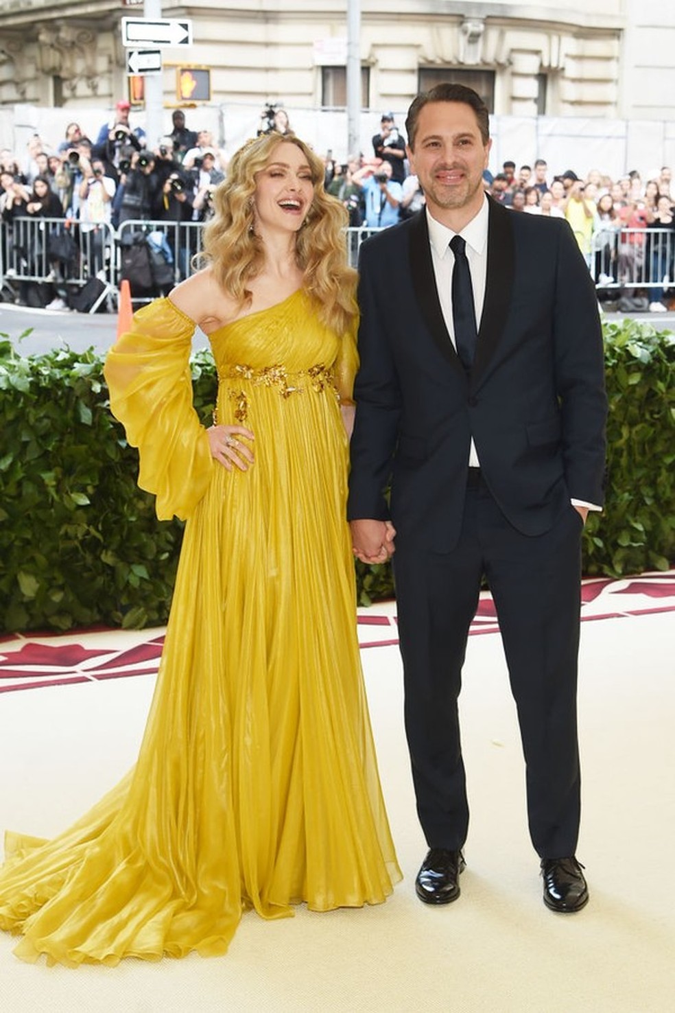 Amanda Seyfried e Thomas Sadoski (Foto: Getty Images) — Foto: Glamour