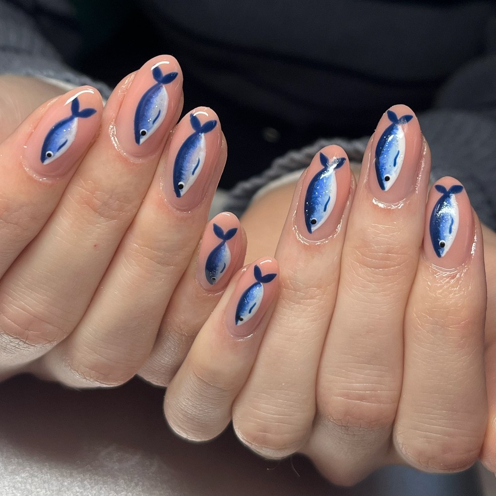 Nail art criativa: peixes — Foto: @the_gelologist