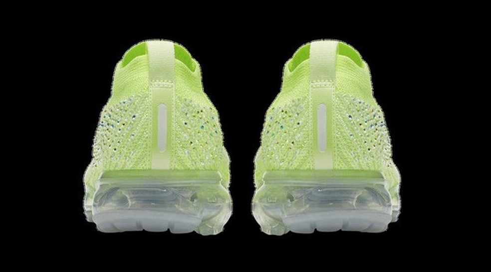 Vapormax flyknit 2 swarovski sale