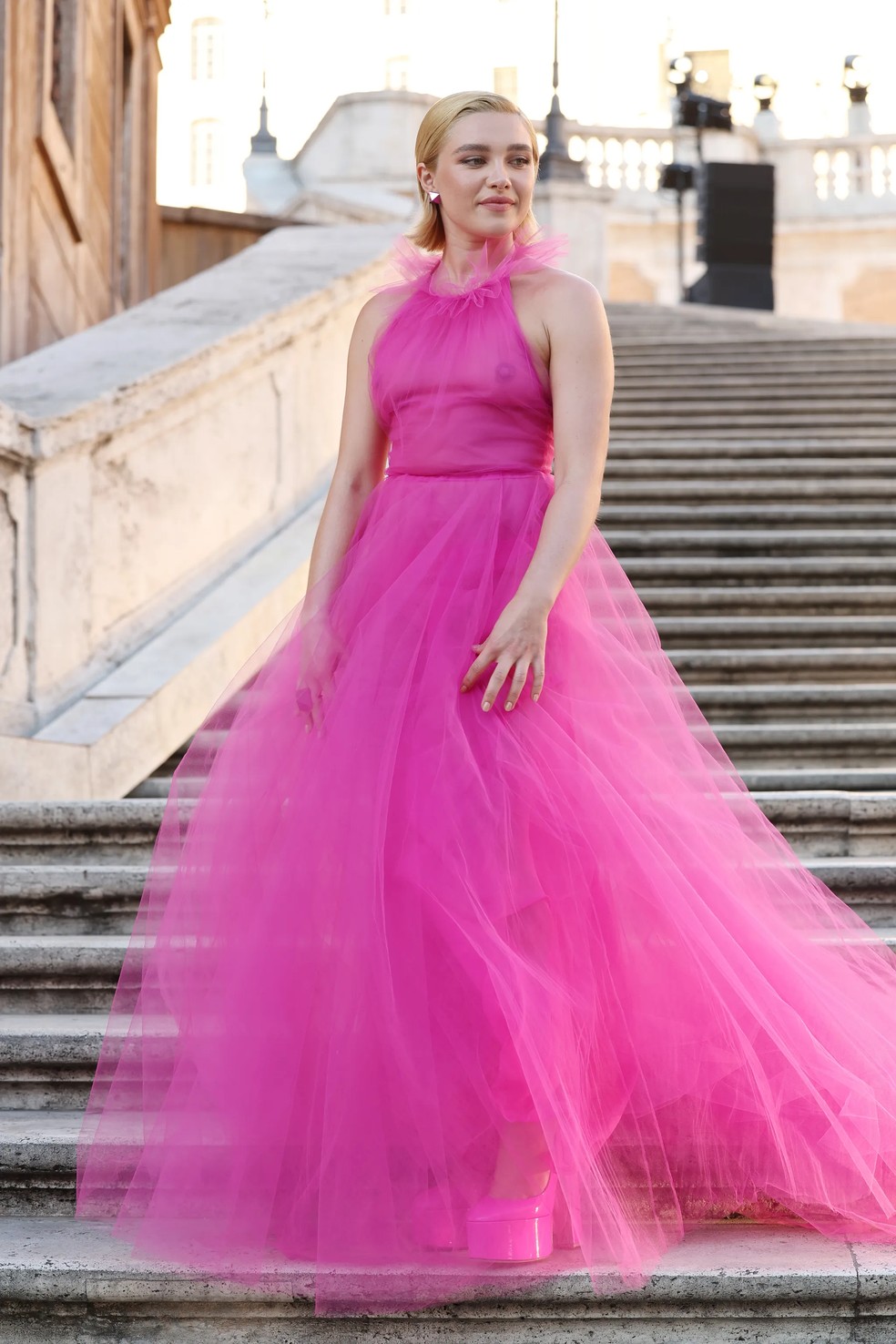 Florence Pugh no desfile de Alta Costura da Valentino em Roma, em 2022 — Foto: Getty Images