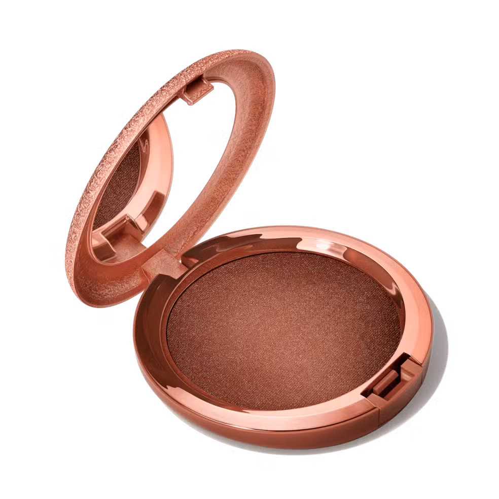 Bronzer em Pó Glow Sunstruck cor Radiant Richer Rosy, MAC Cosmetics (R$ 299) — Foto: Divulgação