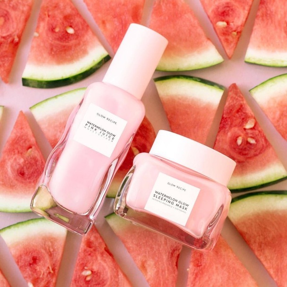 Produtos de beleza feitos com melancia (Foto: Reprodução/Instagram) — Foto: Glamour