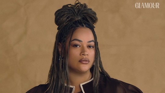 Ryane Leão: "Um corpo casa se arrepia, molha, vive. Um corpo casa é o suor de tudo aquilo que está em andamento"
