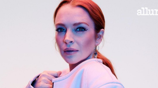 Grávida, Lindsay Lohan diz estar mais feliz do que nunca: "Lágrimas de felicidade"
