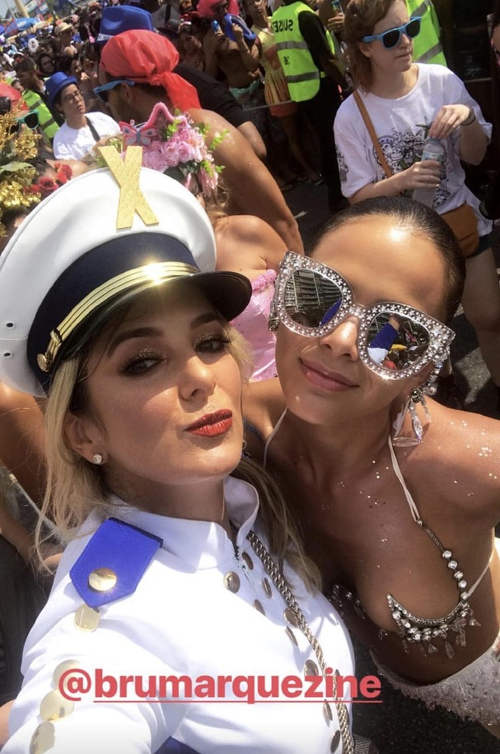 Tici e Bruna Marquezine (Foto: Reprodução/Instagram) — Foto: Glamour