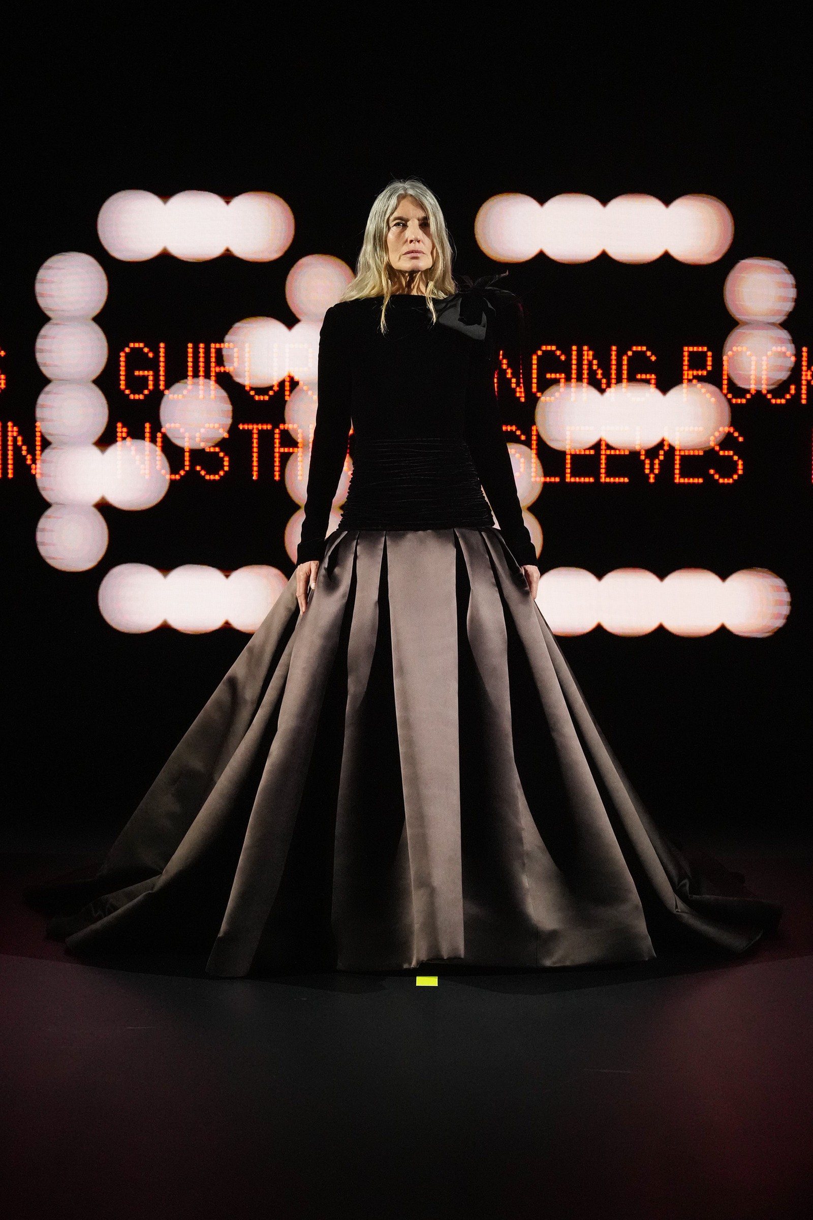 Valentino alta-costura primavera/verão 2025 — Foto: Launchmetrics Spotlight