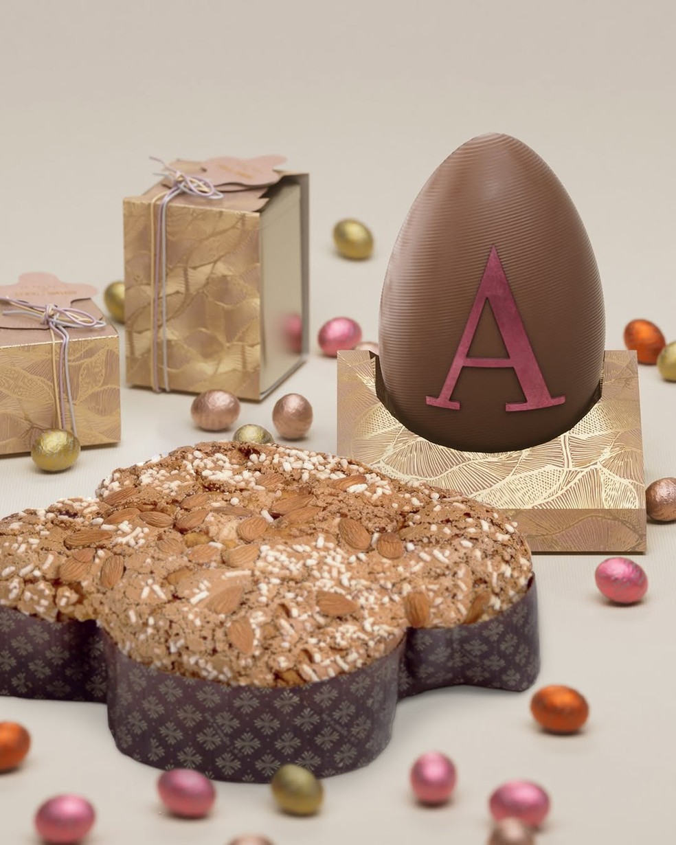 Ovo de Páscoa com o "A" e colomba pascoal lançados pela Armani — Foto: Instagram