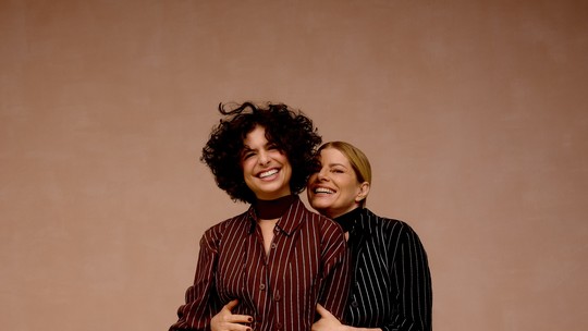 Moda em família com Debora Bloch e Julia Anquier Moda em família com Debora Bloch e Julia Anquier