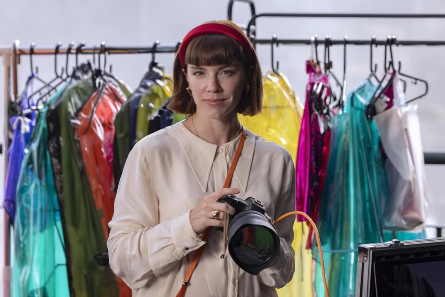 Os acessórios de cabelo vintage de Solange Duprat vão dominar a sua wishlist