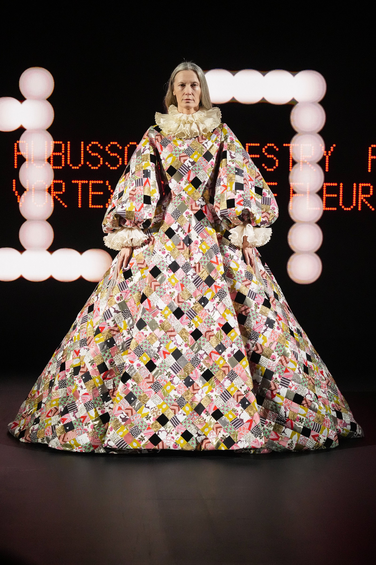 Valentino alta-costura primavera/verão 2025 — Foto: Launchmetrics Spotlight